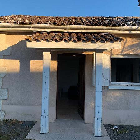 Petite Maison Dans Un Village Du Gers Sabazan Eksteriør bilde